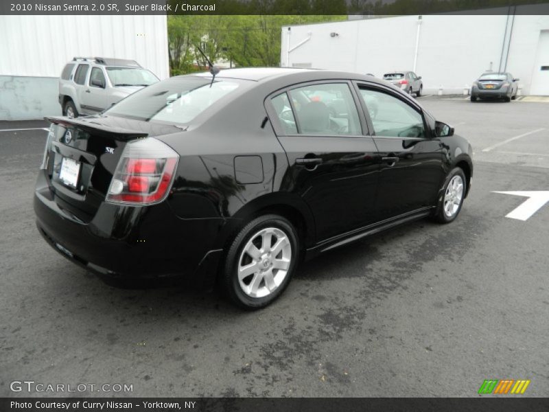 Super Black / Charcoal 2010 Nissan Sentra 2.0 SR