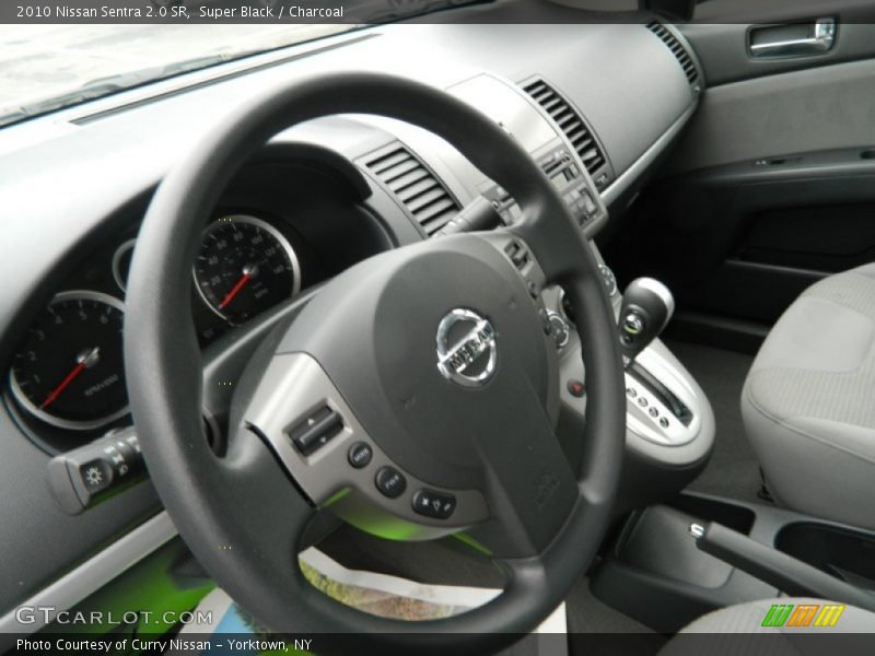 Super Black / Charcoal 2010 Nissan Sentra 2.0 SR