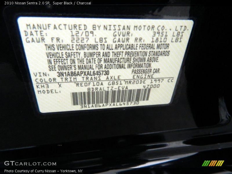 Super Black / Charcoal 2010 Nissan Sentra 2.0 SR