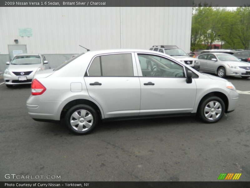 Brillant Silver / Charcoal 2009 Nissan Versa 1.6 Sedan
