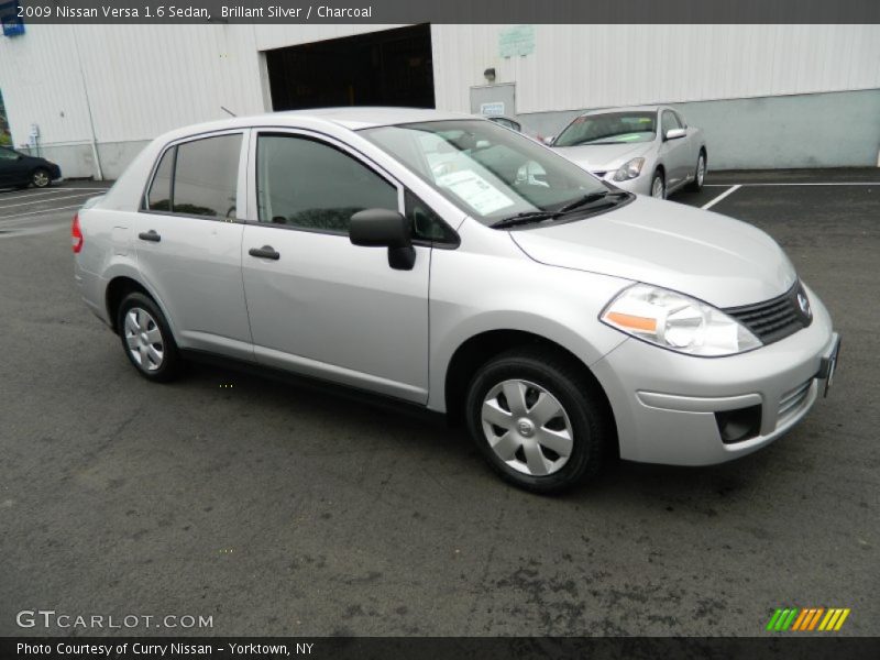 Brillant Silver / Charcoal 2009 Nissan Versa 1.6 Sedan