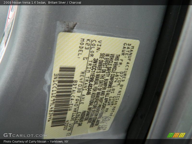 Brillant Silver / Charcoal 2009 Nissan Versa 1.6 Sedan