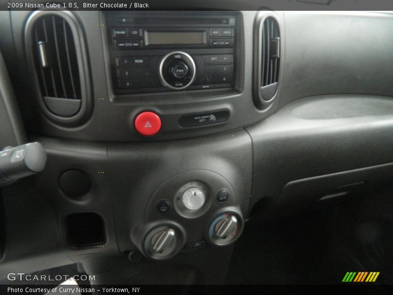 Bitter Chocolate / Black 2009 Nissan Cube 1.8 S