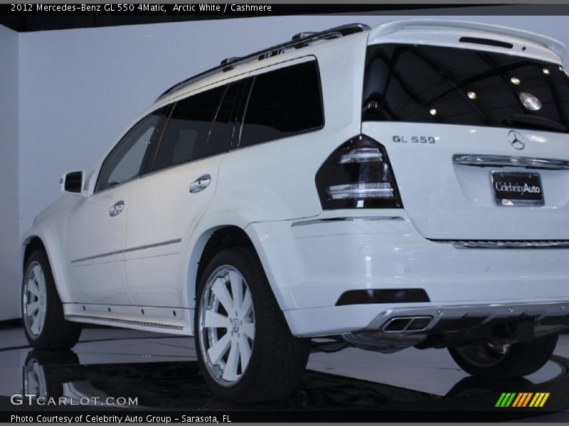 Arctic White / Cashmere 2012 Mercedes-Benz GL 550 4Matic