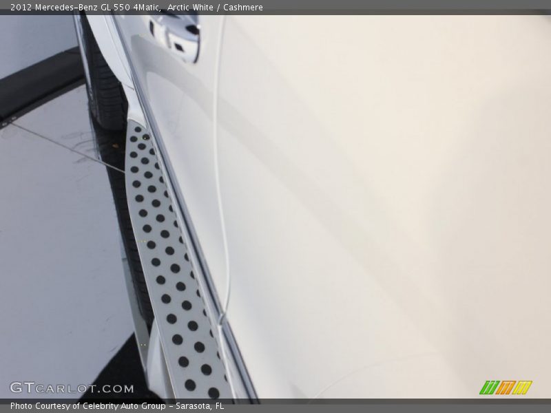 Arctic White / Cashmere 2012 Mercedes-Benz GL 550 4Matic