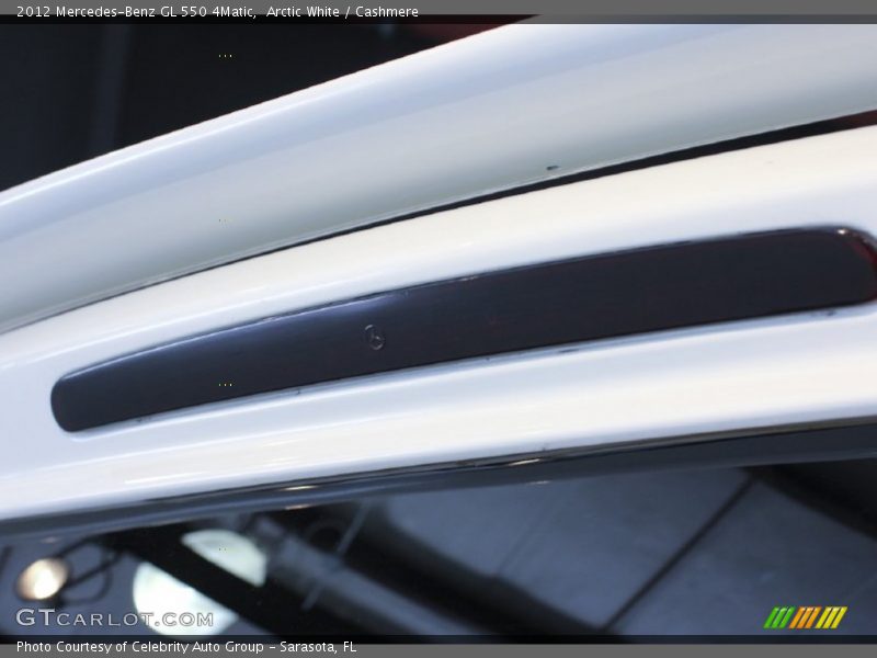 Arctic White / Cashmere 2012 Mercedes-Benz GL 550 4Matic