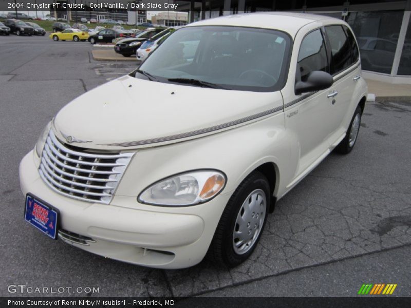 Cool Vanilla / Dark Slate Gray 2004 Chrysler PT Cruiser