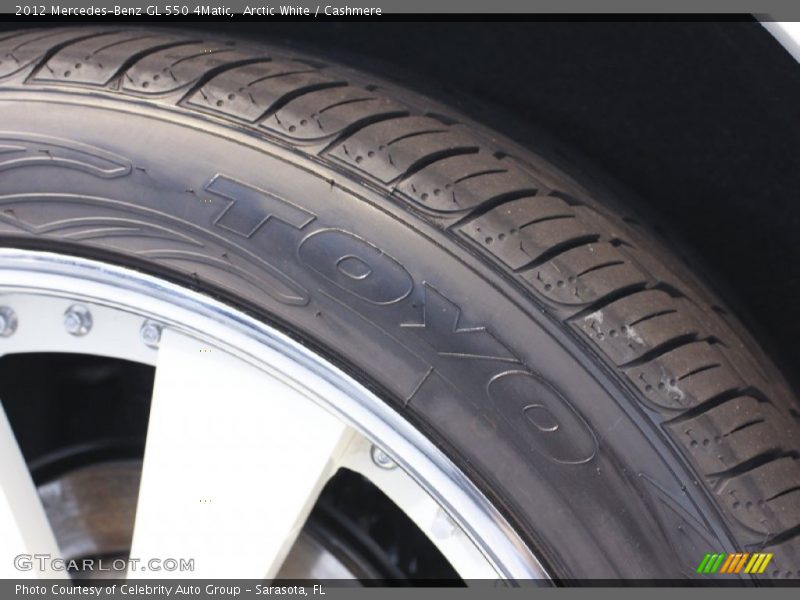 Arctic White / Cashmere 2012 Mercedes-Benz GL 550 4Matic