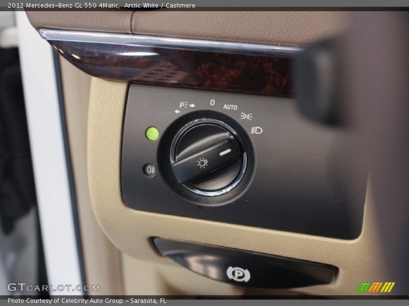 Arctic White / Cashmere 2012 Mercedes-Benz GL 550 4Matic