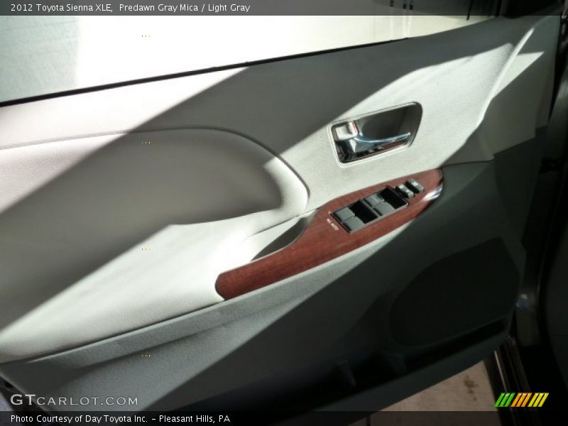 Predawn Gray Mica / Light Gray 2012 Toyota Sienna XLE