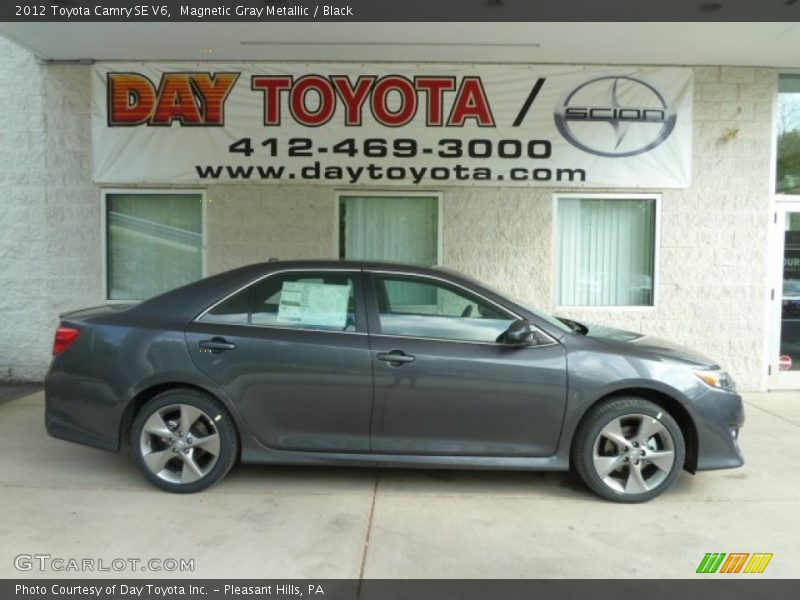 Magnetic Gray Metallic / Black 2012 Toyota Camry SE V6