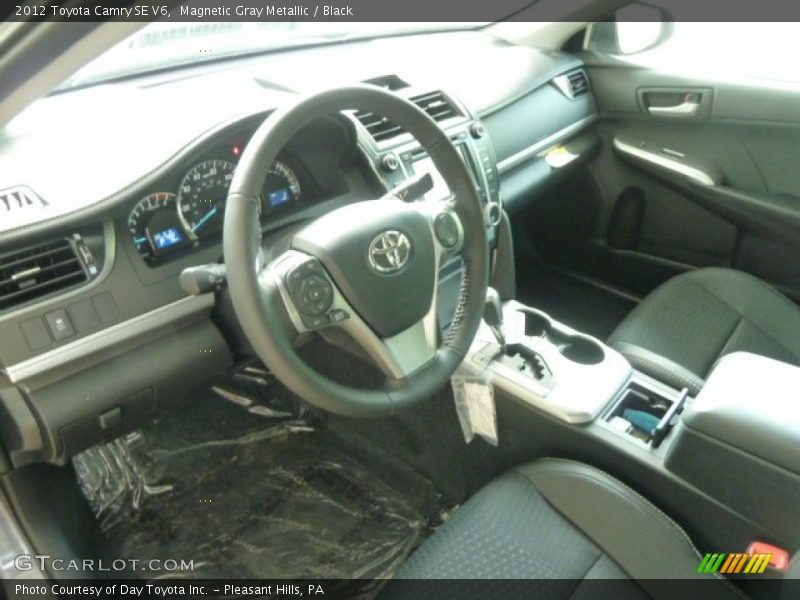Magnetic Gray Metallic / Black 2012 Toyota Camry SE V6