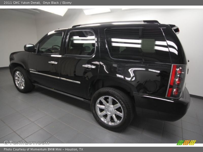 Onyx Black / Ebony 2011 GMC Yukon Denali