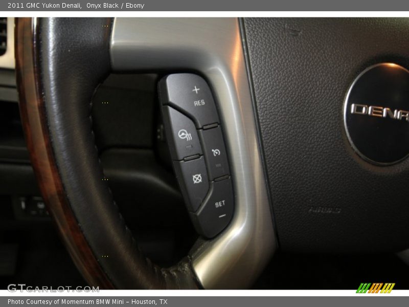 Onyx Black / Ebony 2011 GMC Yukon Denali