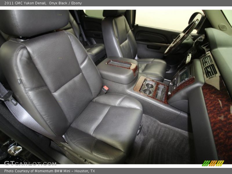 Onyx Black / Ebony 2011 GMC Yukon Denali