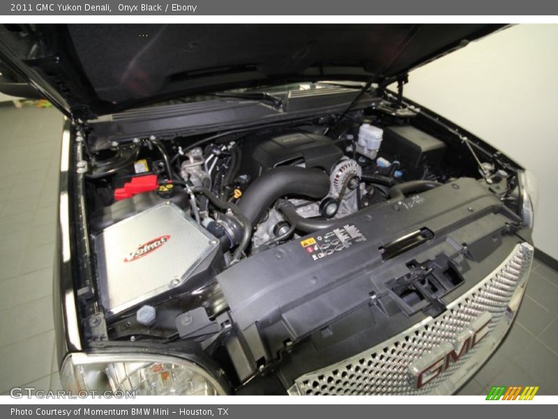 Onyx Black / Ebony 2011 GMC Yukon Denali