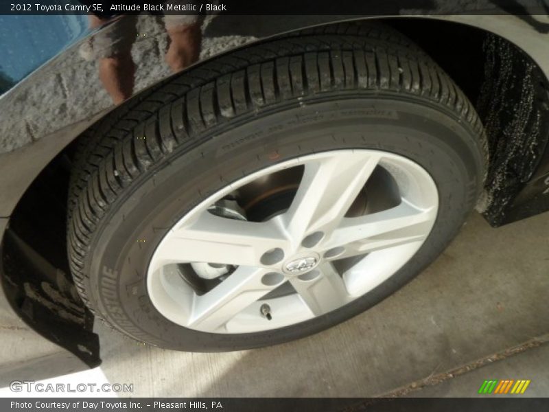 Attitude Black Metallic / Black 2012 Toyota Camry SE