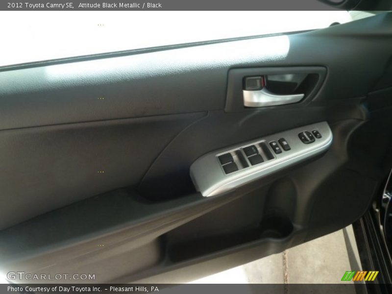 Attitude Black Metallic / Black 2012 Toyota Camry SE