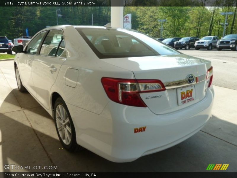 Super White / Ivory 2012 Toyota Camry Hybrid XLE