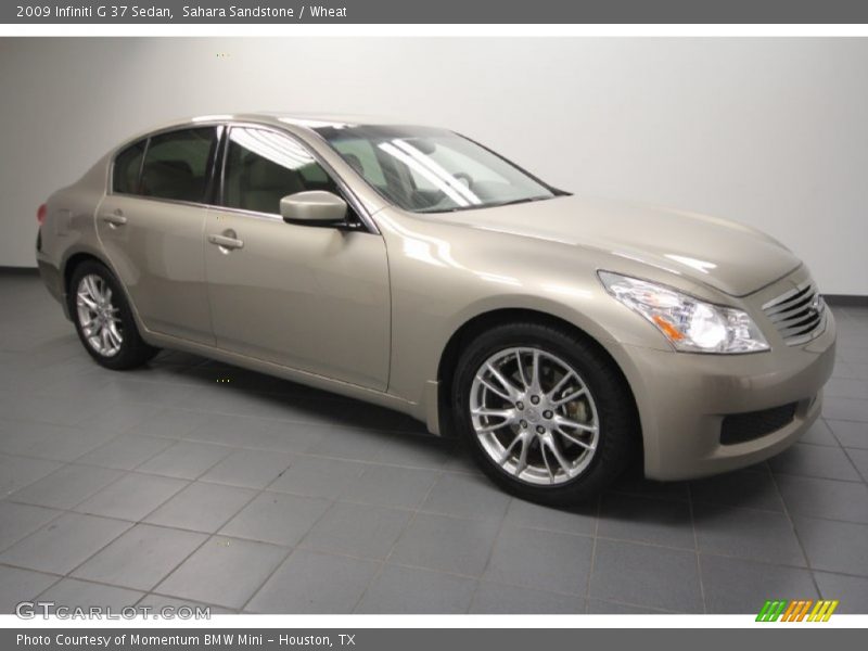 Front 3/4 View of 2009 G 37 Sedan