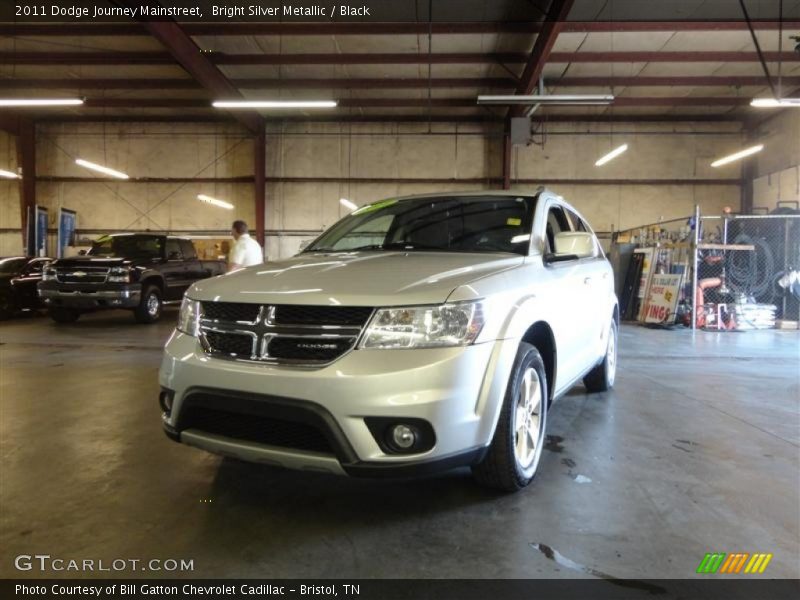 Bright Silver Metallic / Black 2011 Dodge Journey Mainstreet