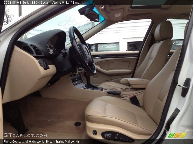 Alpine White / Sand 2001 BMW 3 Series 330xi Sedan