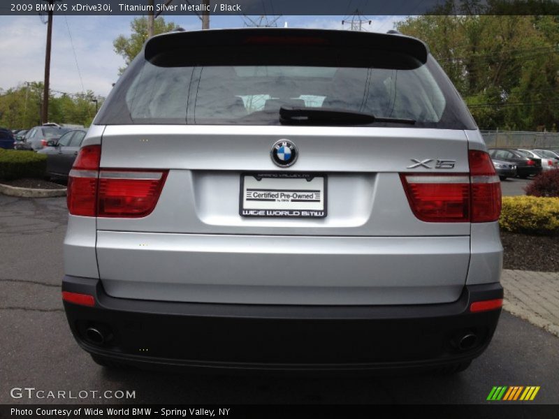 Titanium Silver Metallic / Black 2009 BMW X5 xDrive30i