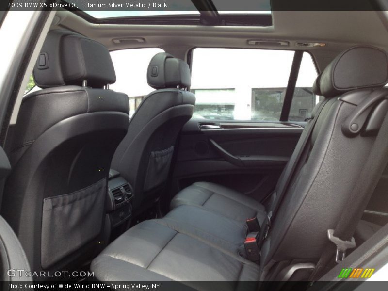 Titanium Silver Metallic / Black 2009 BMW X5 xDrive30i