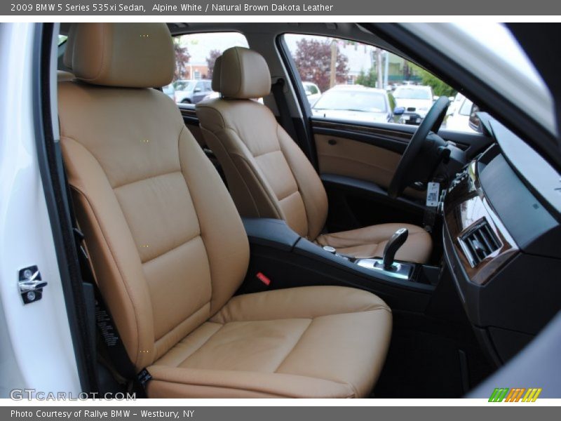 Alpine White / Natural Brown Dakota Leather 2009 BMW 5 Series 535xi Sedan
