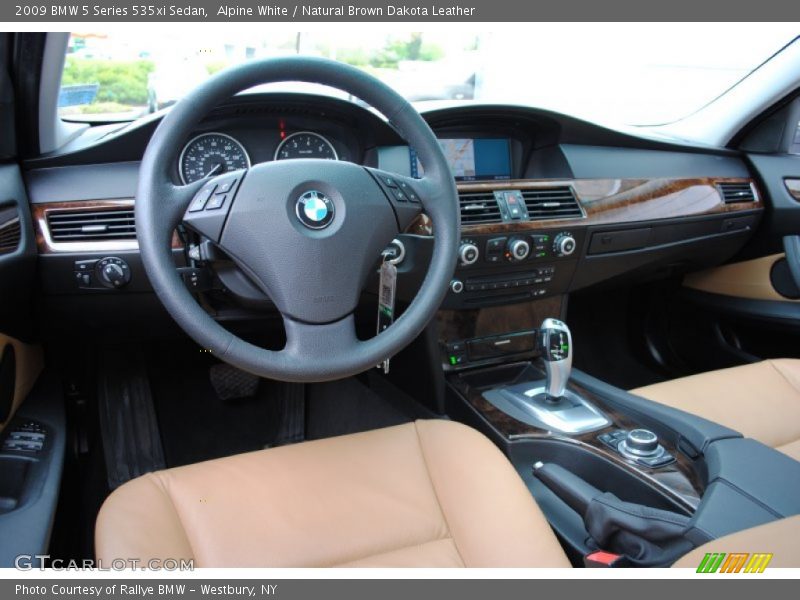 Alpine White / Natural Brown Dakota Leather 2009 BMW 5 Series 535xi Sedan