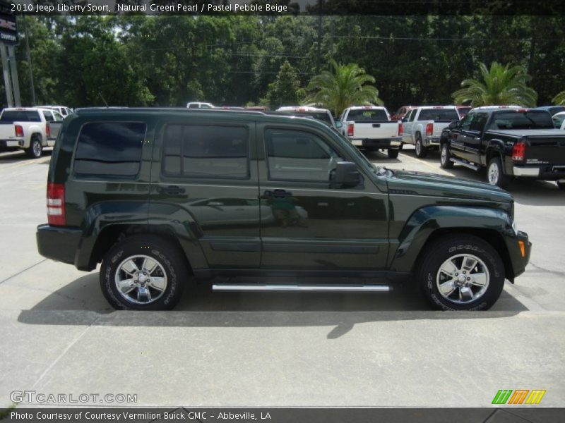 Natural Green Pearl / Pastel Pebble Beige 2010 Jeep Liberty Sport