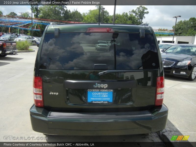 Natural Green Pearl / Pastel Pebble Beige 2010 Jeep Liberty Sport