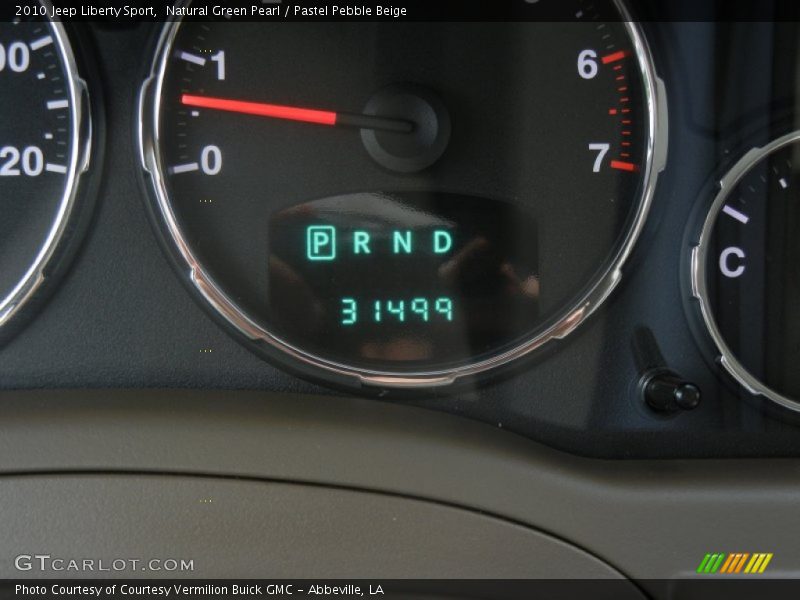 Natural Green Pearl / Pastel Pebble Beige 2010 Jeep Liberty Sport