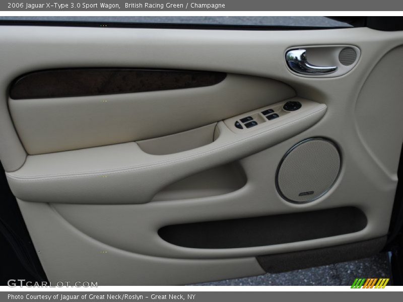 Door Panel of 2006 X-Type 3.0 Sport Wagon