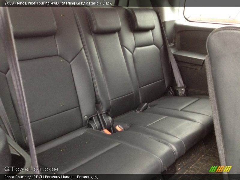 Sterling Gray Metallic / Black 2009 Honda Pilot Touring 4WD