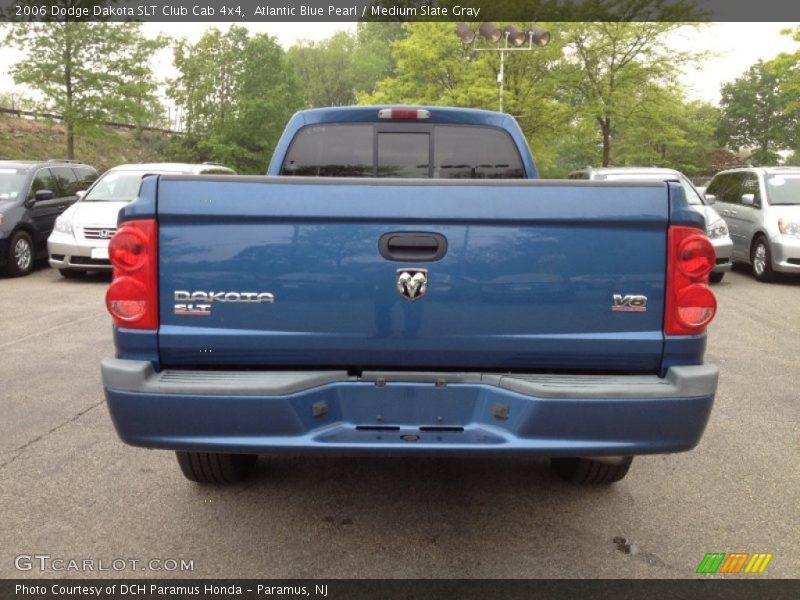 Atlantic Blue Pearl / Medium Slate Gray 2006 Dodge Dakota SLT Club Cab 4x4