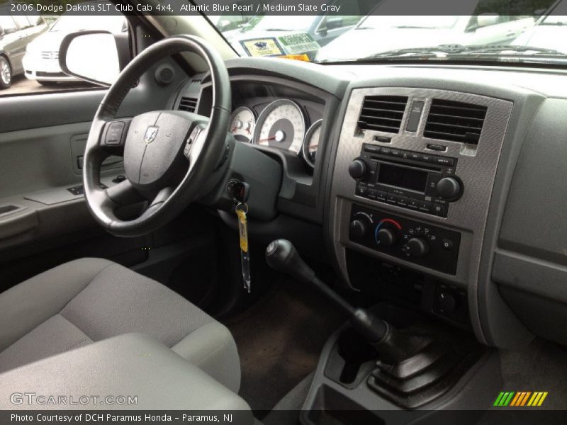 Atlantic Blue Pearl / Medium Slate Gray 2006 Dodge Dakota SLT Club Cab 4x4