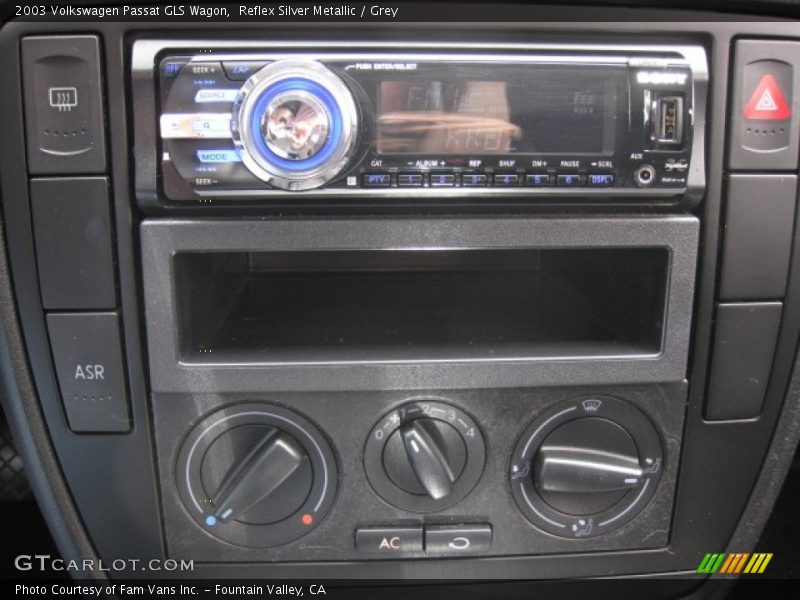 Reflex Silver Metallic / Grey 2003 Volkswagen Passat GLS Wagon