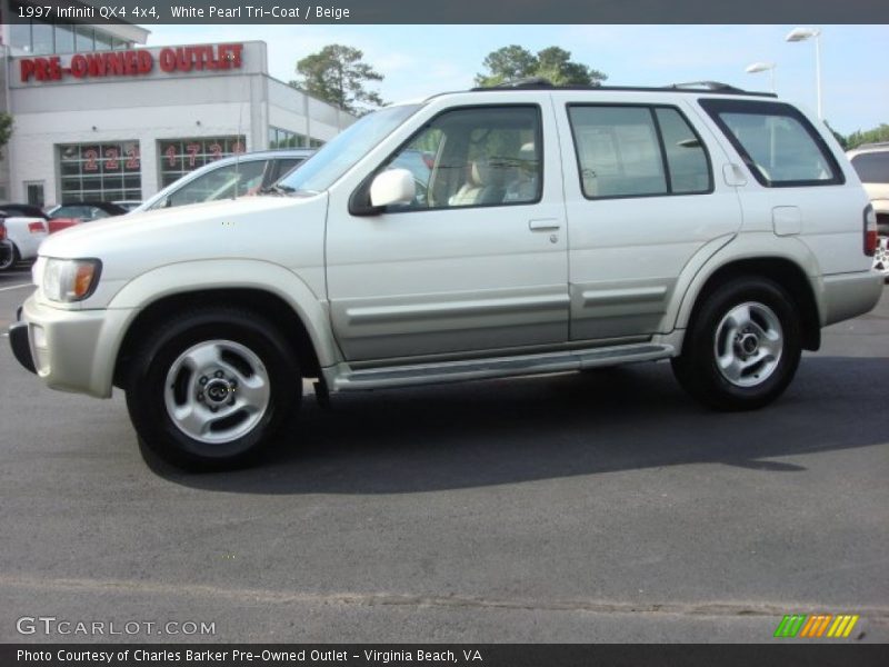 White Pearl Tri-Coat / Beige 1997 Infiniti QX4 4x4
