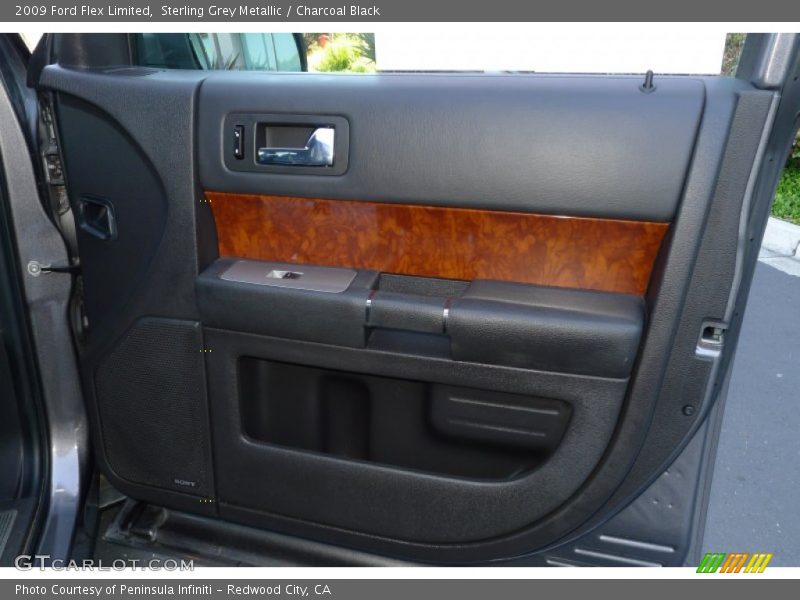Sterling Grey Metallic / Charcoal Black 2009 Ford Flex Limited