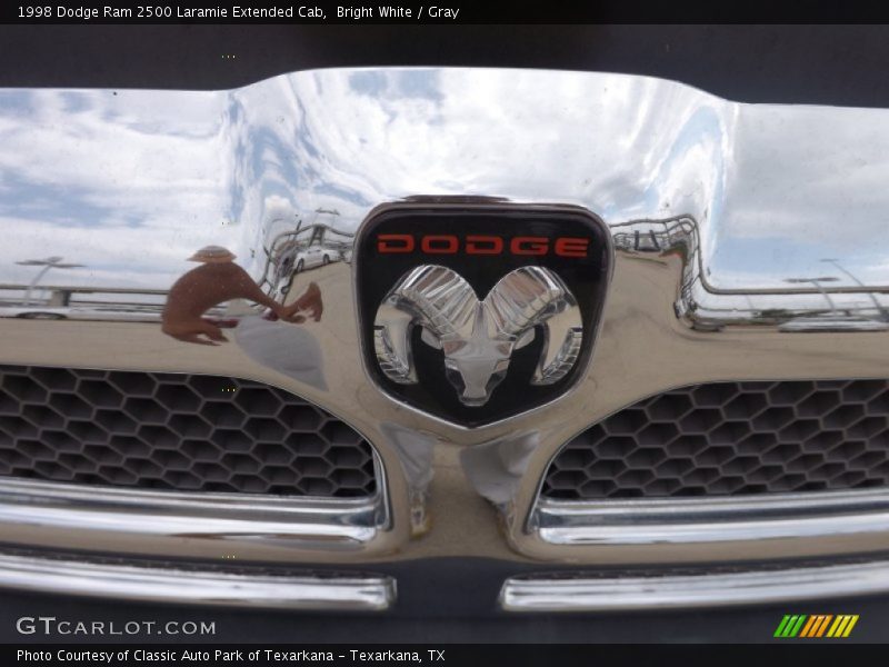 Bright White / Gray 1998 Dodge Ram 2500 Laramie Extended Cab