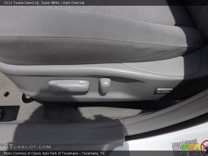 Super White / Dark Charcoal 2011 Toyota Camry LE