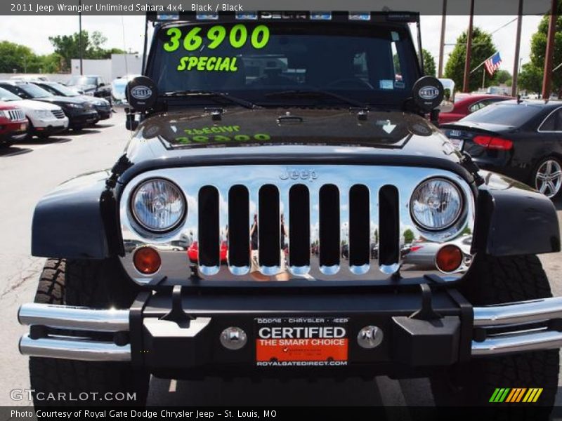 Black / Black 2011 Jeep Wrangler Unlimited Sahara 4x4