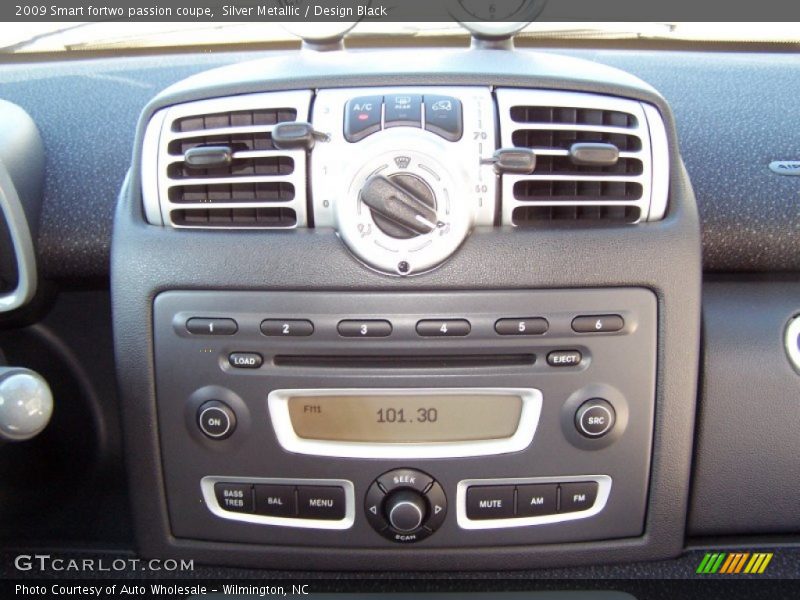Silver Metallic / Design Black 2009 Smart fortwo passion coupe