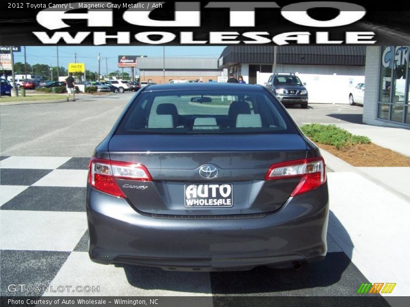 Magnetic Gray Metallic / Ash 2012 Toyota Camry L