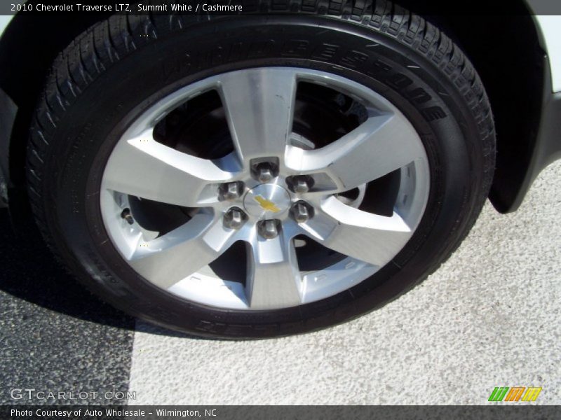 Summit White / Cashmere 2010 Chevrolet Traverse LTZ
