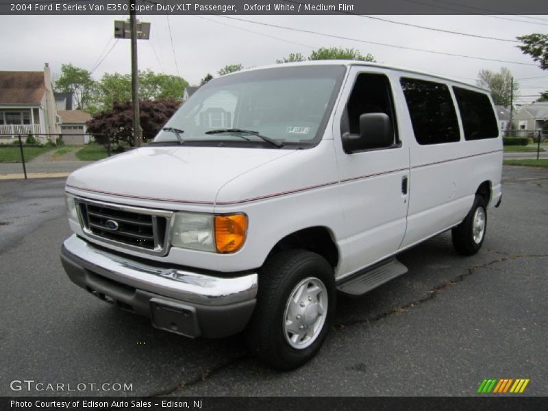 Oxford White / Medium Flint 2004 Ford E Series Van E350 Super Duty XLT Passenger