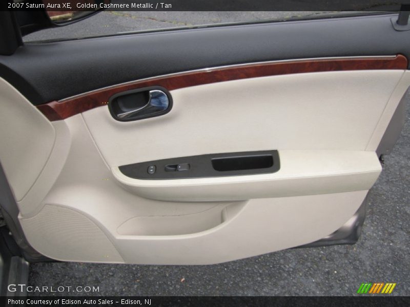 Golden Cashmere Metallic / Tan 2007 Saturn Aura XE