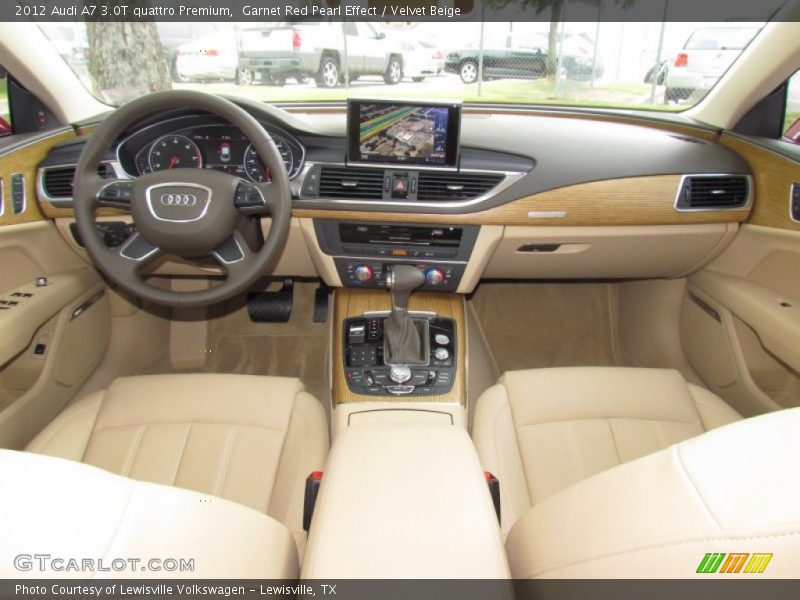 Dashboard of 2012 A7 3.0T quattro Premium