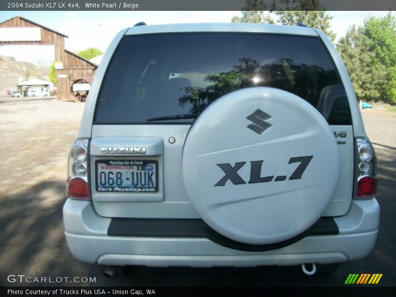 White Pearl / Beige 2004 Suzuki XL7 LX 4x4